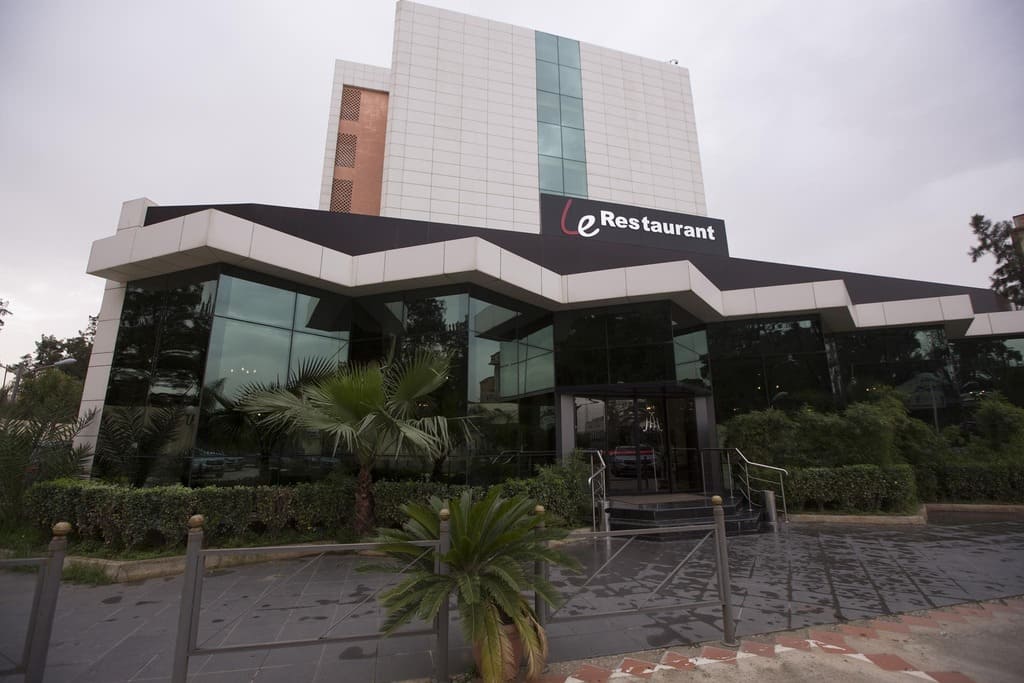 Jardy Hotel & Suites - Aéroport